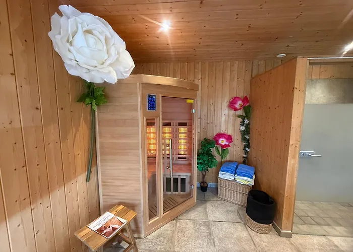 Guest house Domaine De Stella Nature&spa 3*